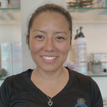 Mitsuko  Y. Photo